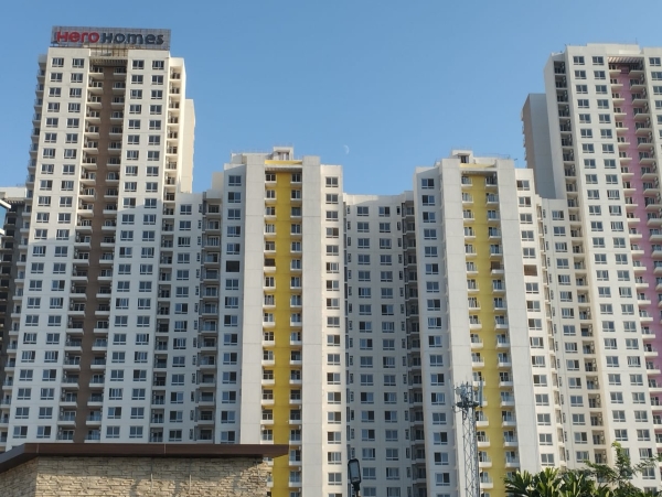 3 bhk flat for sale in Hero homes